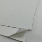 Fieltro con Adhesivo Liso Blanco 23 x 30.5 cm