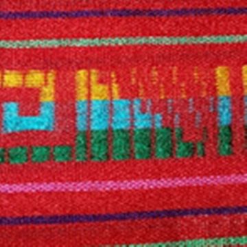 Cambaya Bordada Greca Rojo