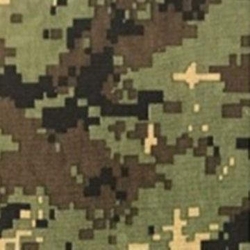 Gabardina Camuflaje Pixel Verde Militar