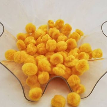 Pom Pom Amarillo Mango # 13